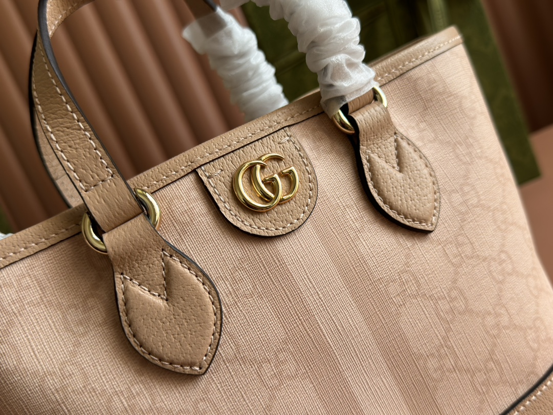 Gucci Shopping Bags